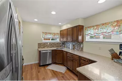 5401 Bayside Drive, Riverside, OH 45431 - Photo 4