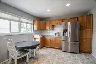 133 Hartman Ave, Tipp City, OH 45371 - Photo 8