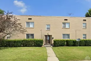 15 W Maplewood Ave, Dayton, OH 45405 - Photo 2