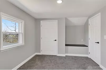 8225 W Prospect Road, Hillsboro, OH 45133 - Photo 14