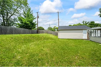 2144 Mountview Circle, Dayton, OH 45414 - Photo 32