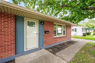 2144 Mountview Cir, Dayton, OH 45414 - Photo 4