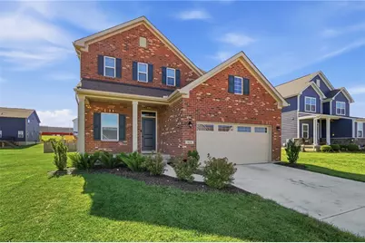 414 Sydney Drive, Tipp City, OH 45371 - Photo 2