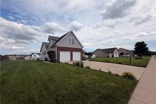 2049 N Highlander Dr, Xenia, OH 45385 - Photo 2