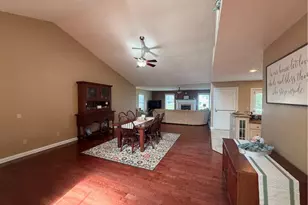2049 N Highlander Dr, Xenia, OH 45385 - Photo 6