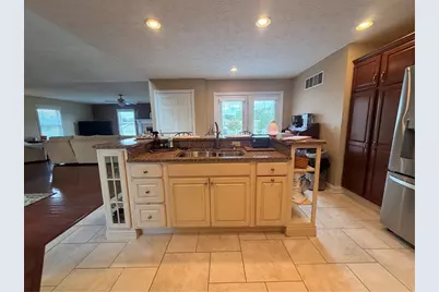 2049 N Highlander Drive, Xenia, OH 45385 - Photo 10
