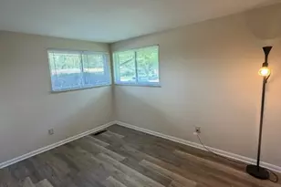 1389 Mapleridge Dr, Fairborn, OH 45324 - Photo 8