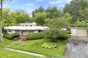 2501 Parklawn Dr, Kettering, OH 45440 - Photo 1