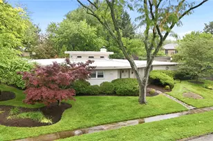 2501 Parklawn Dr, Kettering, OH 45440 - Photo 2
