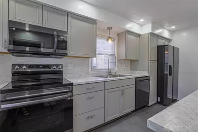 2245 Arlene Avenue, Dayton, OH 45406 - Photo 2