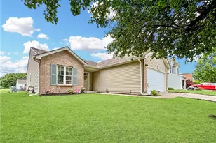 943 Pheasant Run Dr, Trenton, OH 45067 - Photo 1