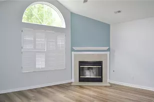 2647 Prestwick Village Circle Circle, Springfield, OH 45503 - Photo 2