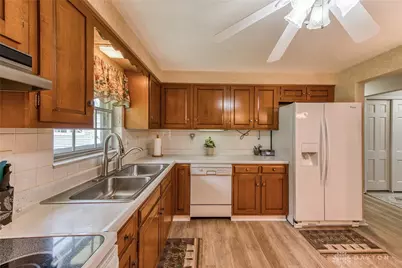 2145 Hilltop Road, Xenia Twp, OH 45385 - Photo 18