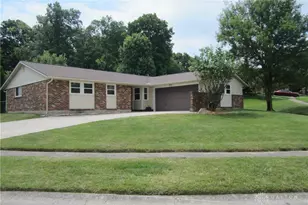 4902 Birchview Ct, Huber Heights, OH 45424 - Photo 1