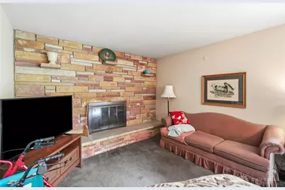 5912 Lombardy Court, West Carrollton, OH 45449 - Photo 32