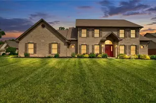 333 Echo Valley Dr, Vandalia, OH 45377 - Photo 2