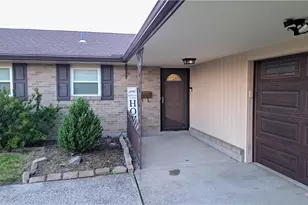 5325 Bromwick Dr, Trotwood, OH 45426 - Photo 2