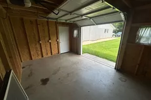 1101 E Bridle Ln, West Carrollton, OH 45449 - Photo 42