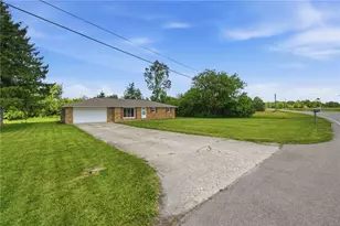 1885 Troy Urbana Rd, Casstown, OH 45373 - Photo 2