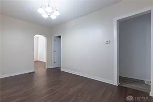 1517 Chapel St, Dayton, OH 45404 - Photo 6