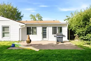 1973 Campus Dr, Fairborn, OH 45324 - Photo 24