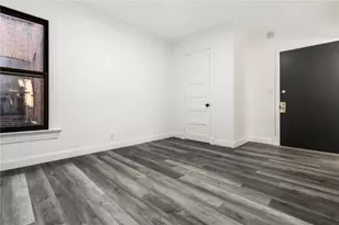 408 E 6th St, Dayton, OH 45402 - Photo 4