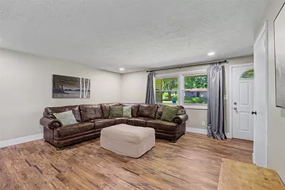 4627 Whitegate Drive, Beavercreek, OH 45430 - Photo 4