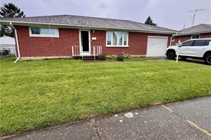 4253 Nevada Rd, Springfield, OH 45503 - Photo 1