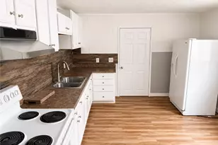 2721 Holman St, Moraine, OH 45439 - Photo 2