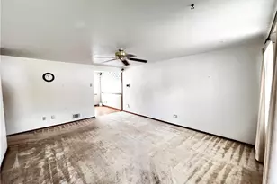 2517 Newcastle Dr, Dayton, OH 45420 - Photo 4