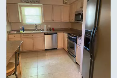 1530 King Richard Parkway, Miamisburg, OH 45342 - Photo 2