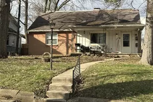 1124 W Mulberry St, Springfield, OH 45506 - Photo 2