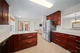 1780 Tearose Cir, Fairborn, OH 45324 - Photo 18
