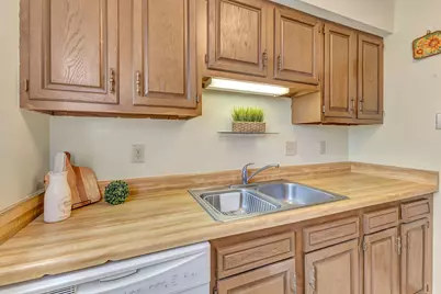 7832 Betsy Ross Circle, Washington Twp, OH 45459 - Photo 16