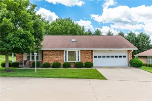 1830 Primrose Ln, Fairborn, OH 45324 - Photo 2