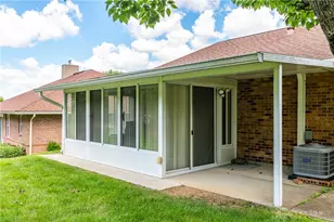 1830 Primrose Ln, Fairborn, OH 45324 - Photo 32