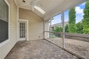 435 Springs Blvd, Springboro, OH 45066 - Photo 16
