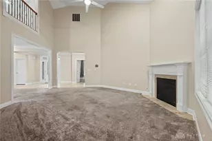 435 Springs Blvd, Springboro, OH 45066 - Photo 4