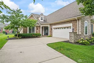 435 Springs Blvd, Springboro, OH 45066 - Photo 1