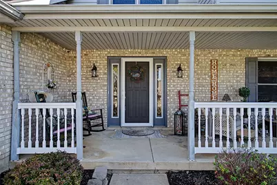 1070 Winston Lane, Tipp City, OH 45371 - Photo 4