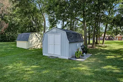 1070 Winston Lane, Tipp City, OH 45371 - Photo 14