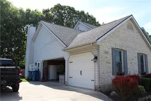 1070 Winston Ln, Tipp City, OH 45371 - Photo 10