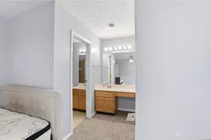 9452 Colegate Way, West Chester, OH 45011 - Photo 4