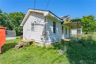 2307 Middletown Eaton Rd, Middletown, OH 45042 - Photo 2