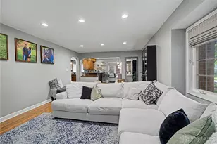 333 Thruston Blvd, Oakwood, OH 45419 - Photo 10