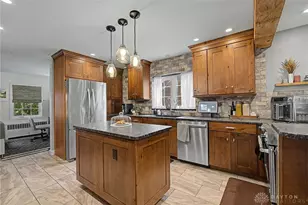 333 Thruston Blvd, Oakwood, OH 45419 - Photo 14