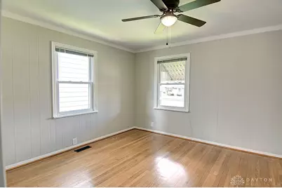 523 Watervliet Avenue, Dayton, OH 45420 - Photo 10