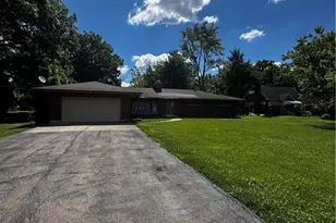 4548 N Fairgreen Ave, Dayton, OH 45416 - Photo 2