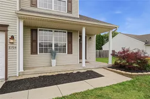 8704 Butterfield Ct, Franklin Twp, OH 45005 - Photo 2