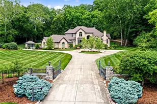 1973 West Alex Bell Road, Dayton, OH 45459 - Photo 4